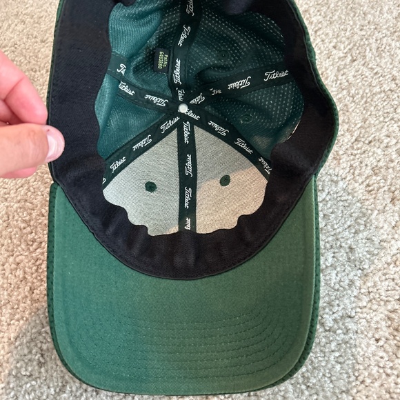 Titleist Golf Cap - Picture 5 of 6